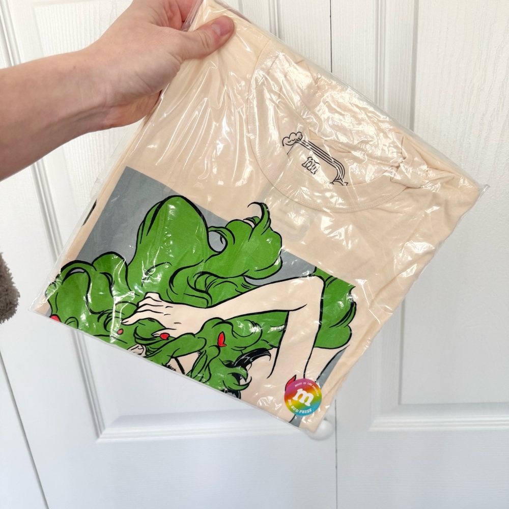 NIP SUPER RARE SNOTGIRL X BIG BUD PRESS COLLAB T-SHIRT